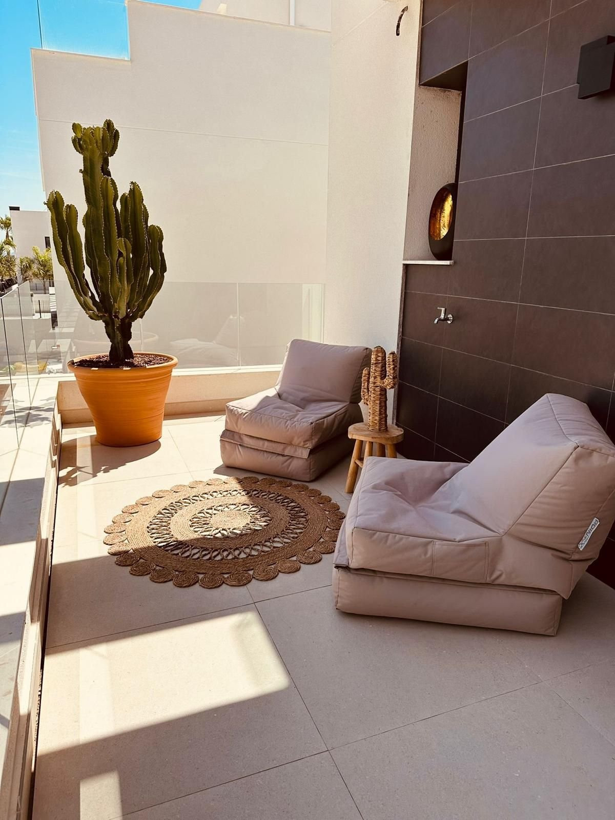 For sale - 5 Bedroom 4 Bathroom House - Detached Villa in Algorfa - La Finca Golf  - Alicante