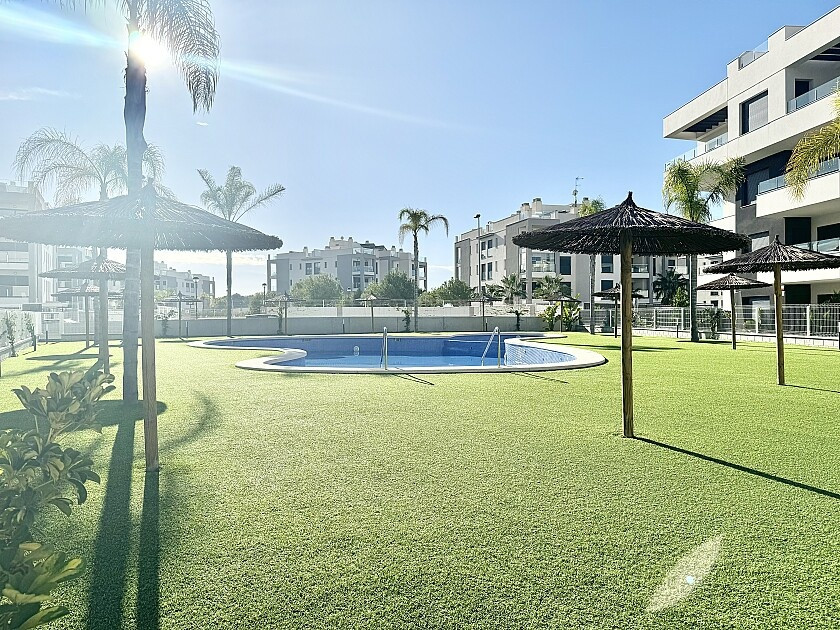 For sale - 3 Bedroom 2 Bathroom Apartment - Penthouse in Orihuela - Villamartin  - Alicante