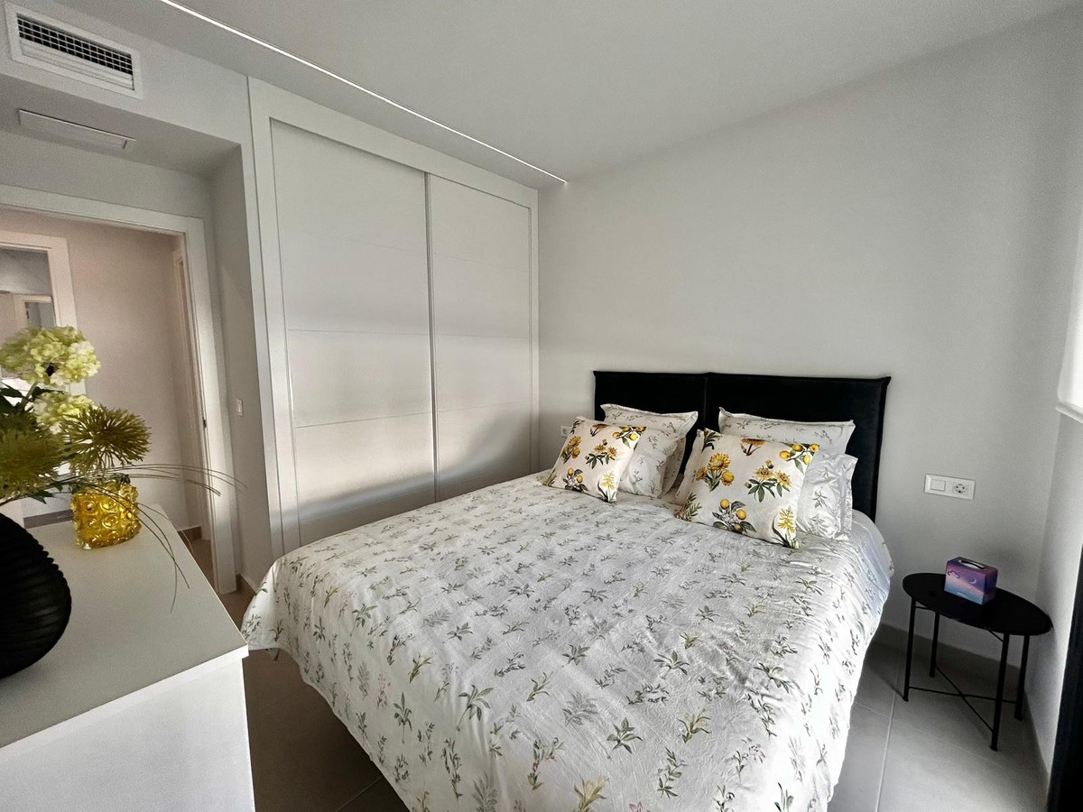 For sale - 3 Bedroom 2 Bathroom Apartment - Penthouse in Orihuela - Villamartin  - Alicante