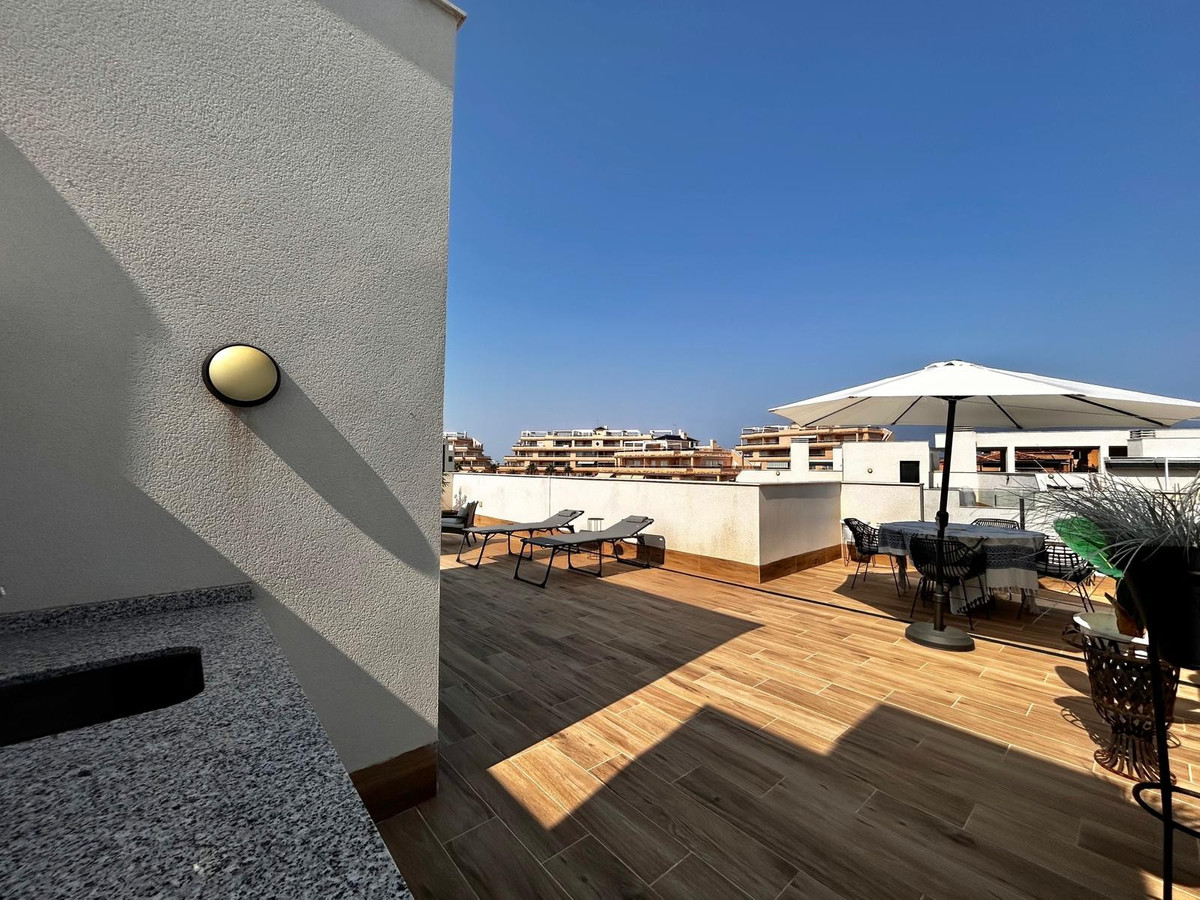 For sale - 3 Bedroom 2 Bathroom Apartment - Penthouse in Orihuela - Villamartin  - Alicante