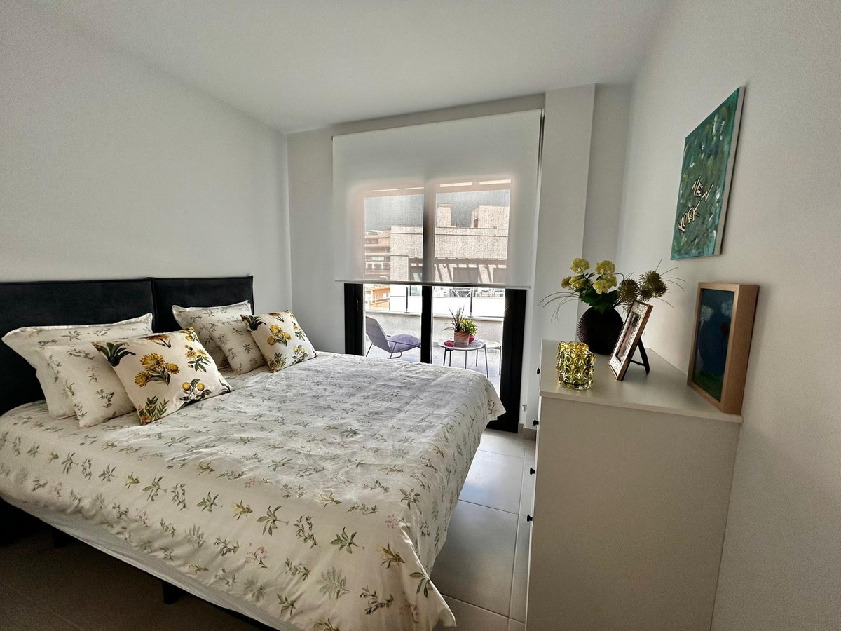 For sale - 3 Bedroom 2 Bathroom Apartment - Penthouse in Orihuela - Villamartin  - Alicante