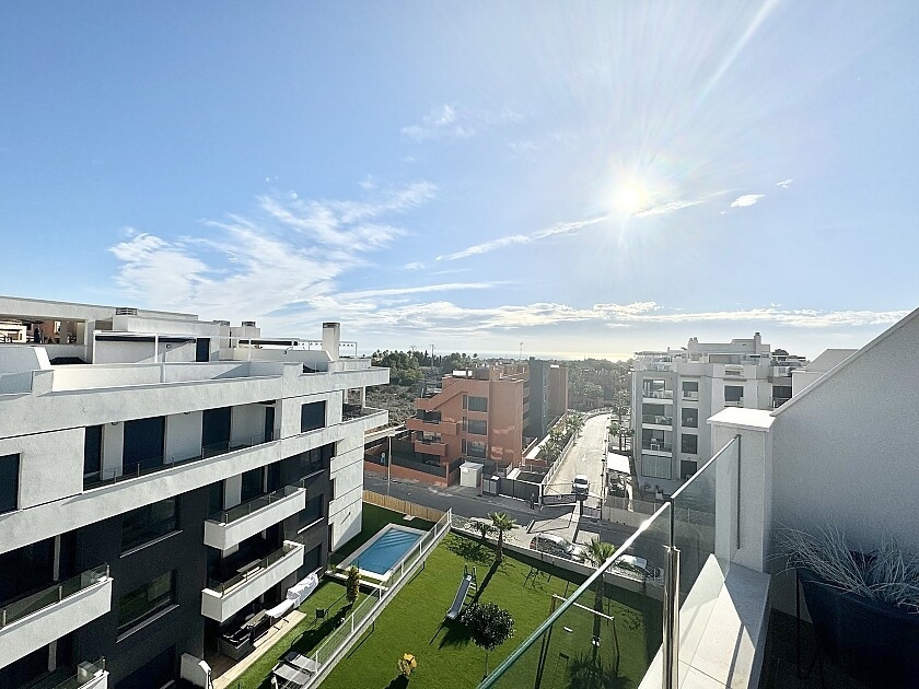 3 Bedroom 2 Bathroom Apartment - Penthouse in Orihuela
