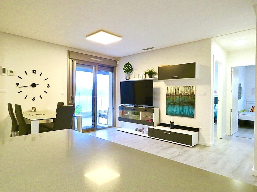 For sale - 2 Bedroom 2 Bathroom Apartment - Ground Floor Apartment in Orihuela - Villamartin  - Alicante