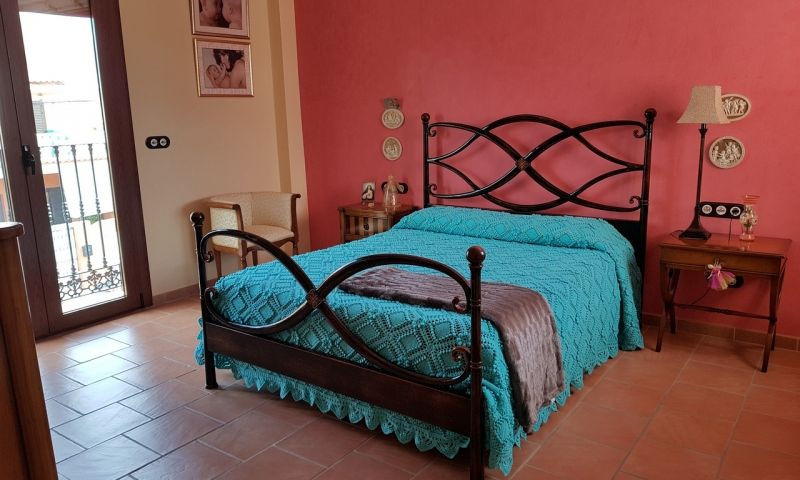 For sale - 4 Bedroom 3 Bathroom House - Detached Villa in Torrevieja - Torrevieja Centro  - Alicante