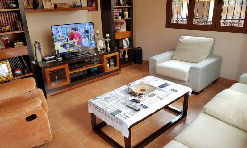 For sale - 4 Bedroom 3 Bathroom House - Detached Villa in Torrevieja - Torrevieja Centro  - Alicante