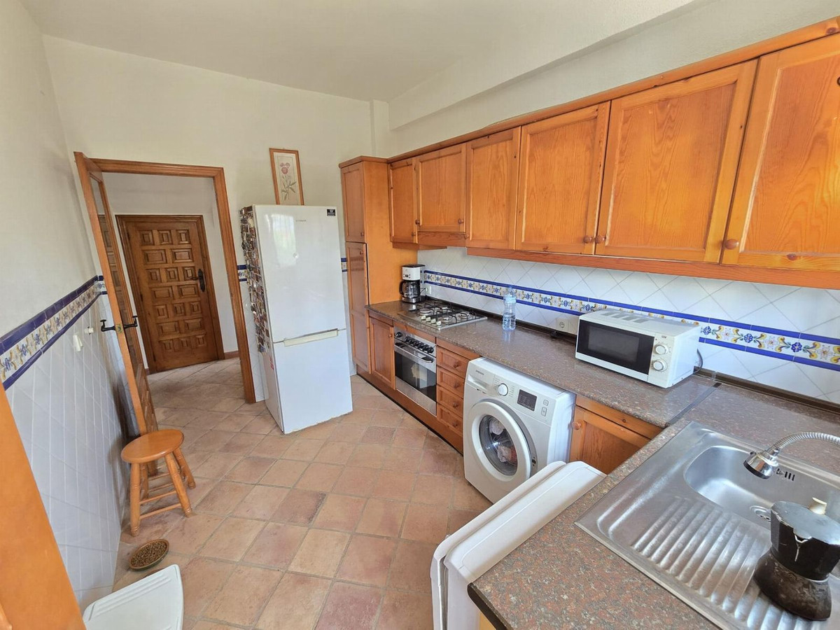 For sale - 4 Bedroom 3 Bathroom House - Detached Villa in Orihuela - Cabo Roig  - Alicante