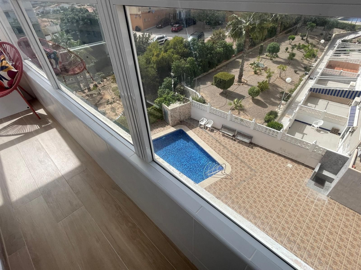 For sale - 1 Bathroom Apartment - Middle Floor Studio in Torrevieja - La Mata  - Alicante