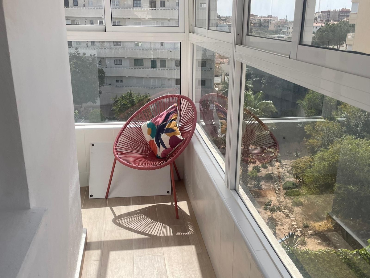 For sale - 1 Bathroom Apartment - Middle Floor Studio in Torrevieja - La Mata  - Alicante