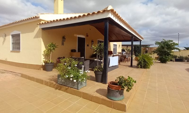 For sale - 3 Bedroom 2 Bathroom House - Finca - Cortijo in San Javier - San Javier Centro  - Murcia