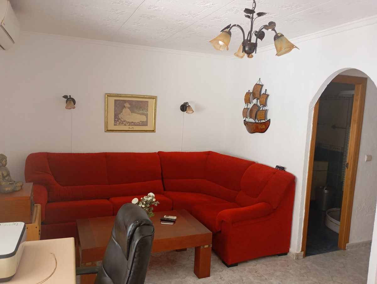 For sale - 1 Bedroom 1 Bathroom House - Bungalow in Torrevieja - Torrevieja Centro  - Alicante