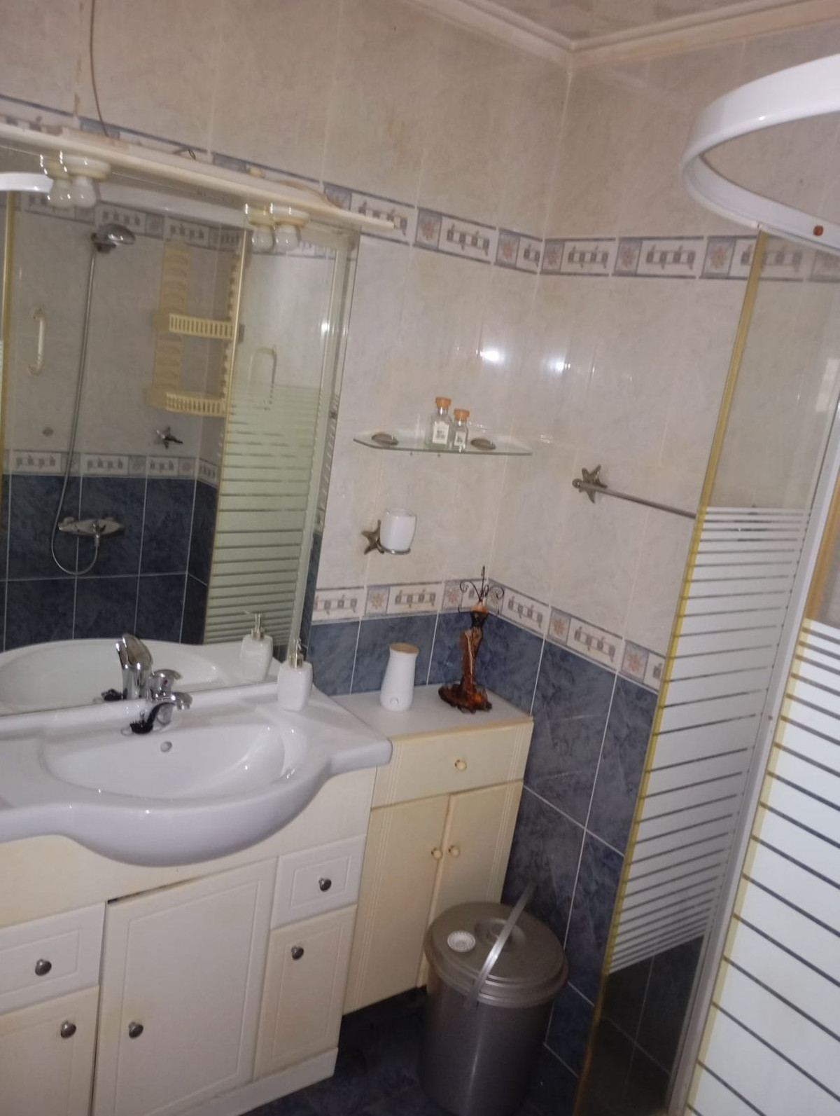 For sale - 1 Bedroom 1 Bathroom House - Bungalow in Torrevieja - Torrevieja Centro  - Alicante