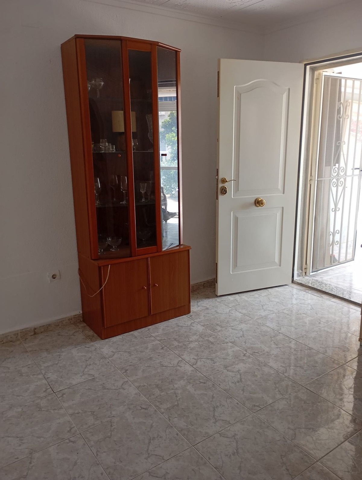 For sale - 1 Bedroom 1 Bathroom House - Bungalow in Torrevieja - Torrevieja Centro  - Alicante