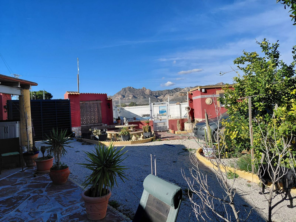 For sale - 3 Bedroom 3 Bathroom House - Finca - Cortijo in Orihuela - La Murada  - Alicante