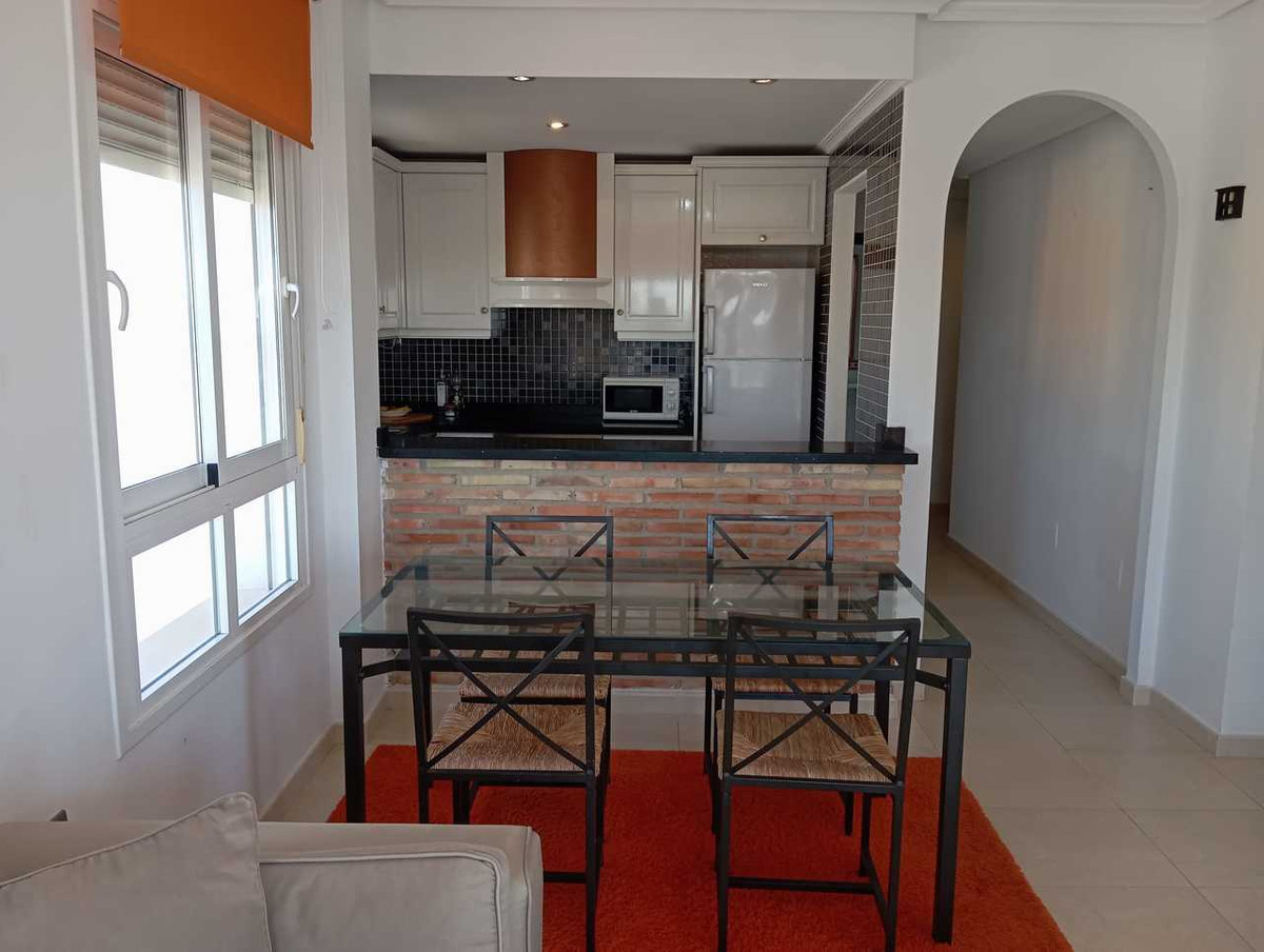 For sale - 2 Bedroom 2 Bathroom Apartment - Middle Floor Apartment in Orihuela - Villamartin  - Alicante