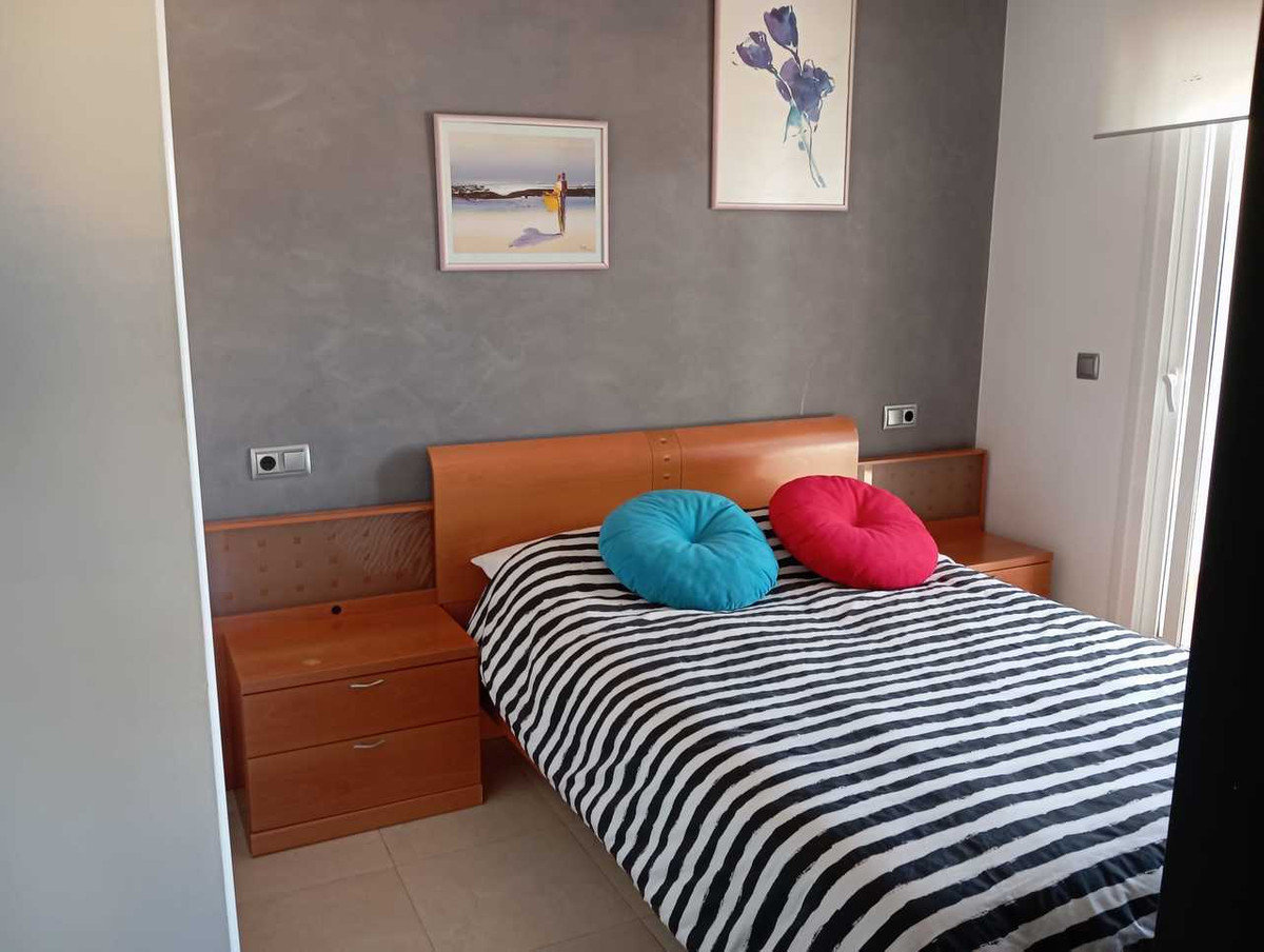 For sale - 2 Bedroom 2 Bathroom Apartment - Middle Floor Apartment in Orihuela - Villamartin  - Alicante