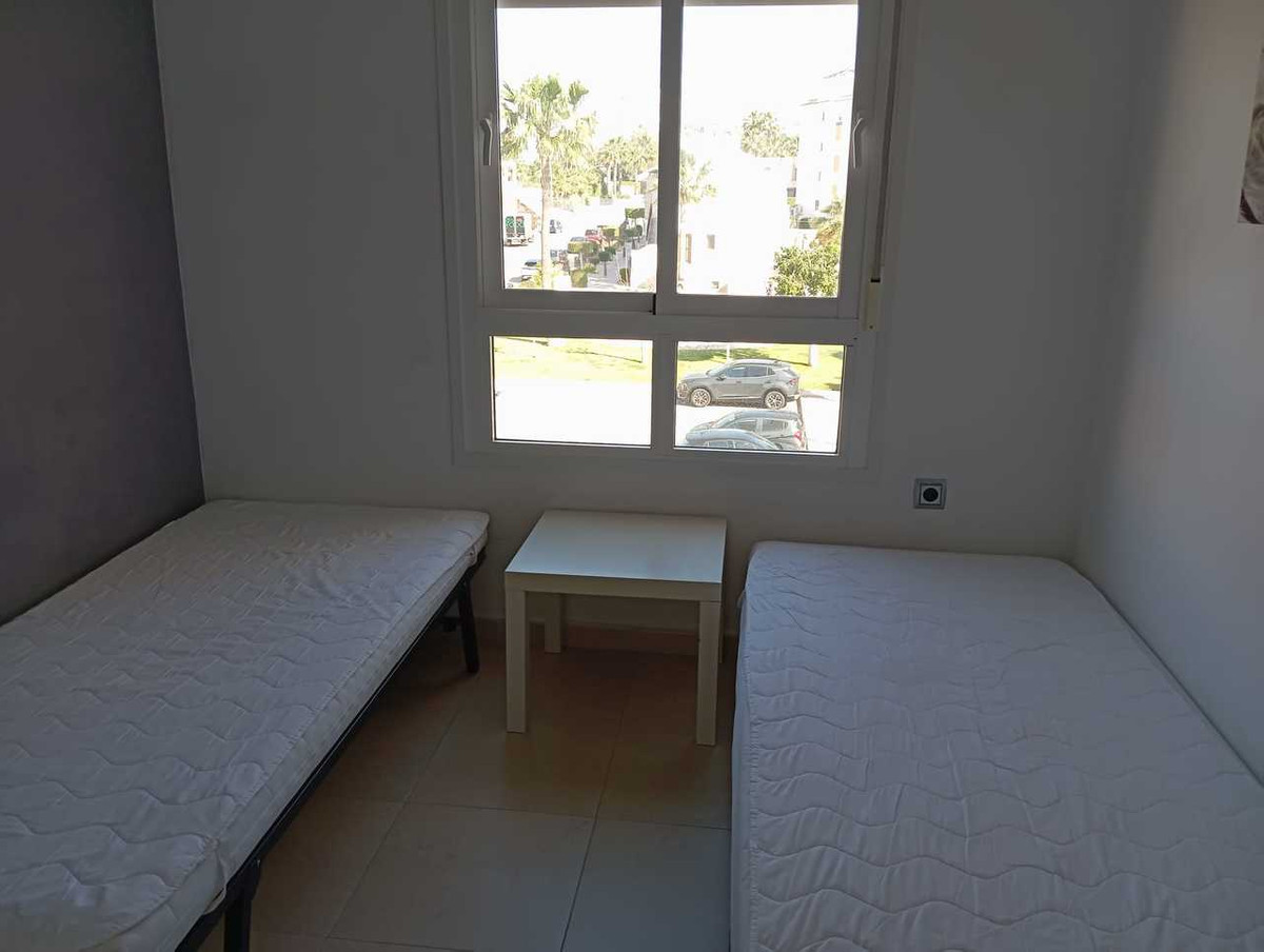 For sale - 2 Bedroom 2 Bathroom Apartment - Middle Floor Apartment in Orihuela - Villamartin  - Alicante