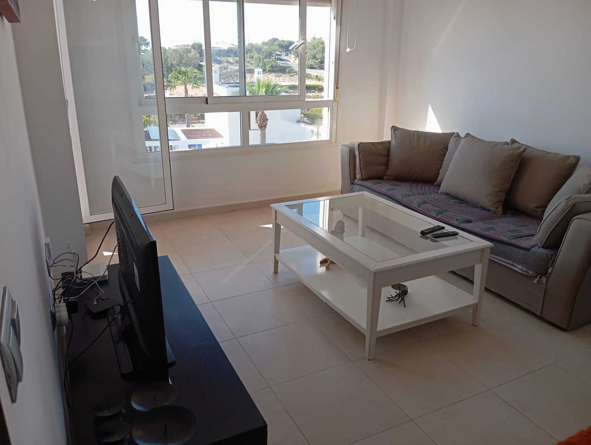 For sale - 2 Bedroom 2 Bathroom Apartment - Middle Floor Apartment in Orihuela - Villamartin  - Alicante