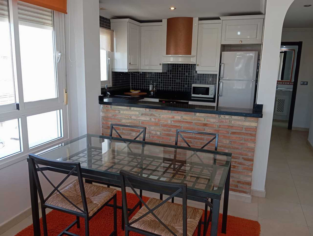 For sale - 2 Bedroom 2 Bathroom Apartment - Middle Floor Apartment in Orihuela - Villamartin  - Alicante