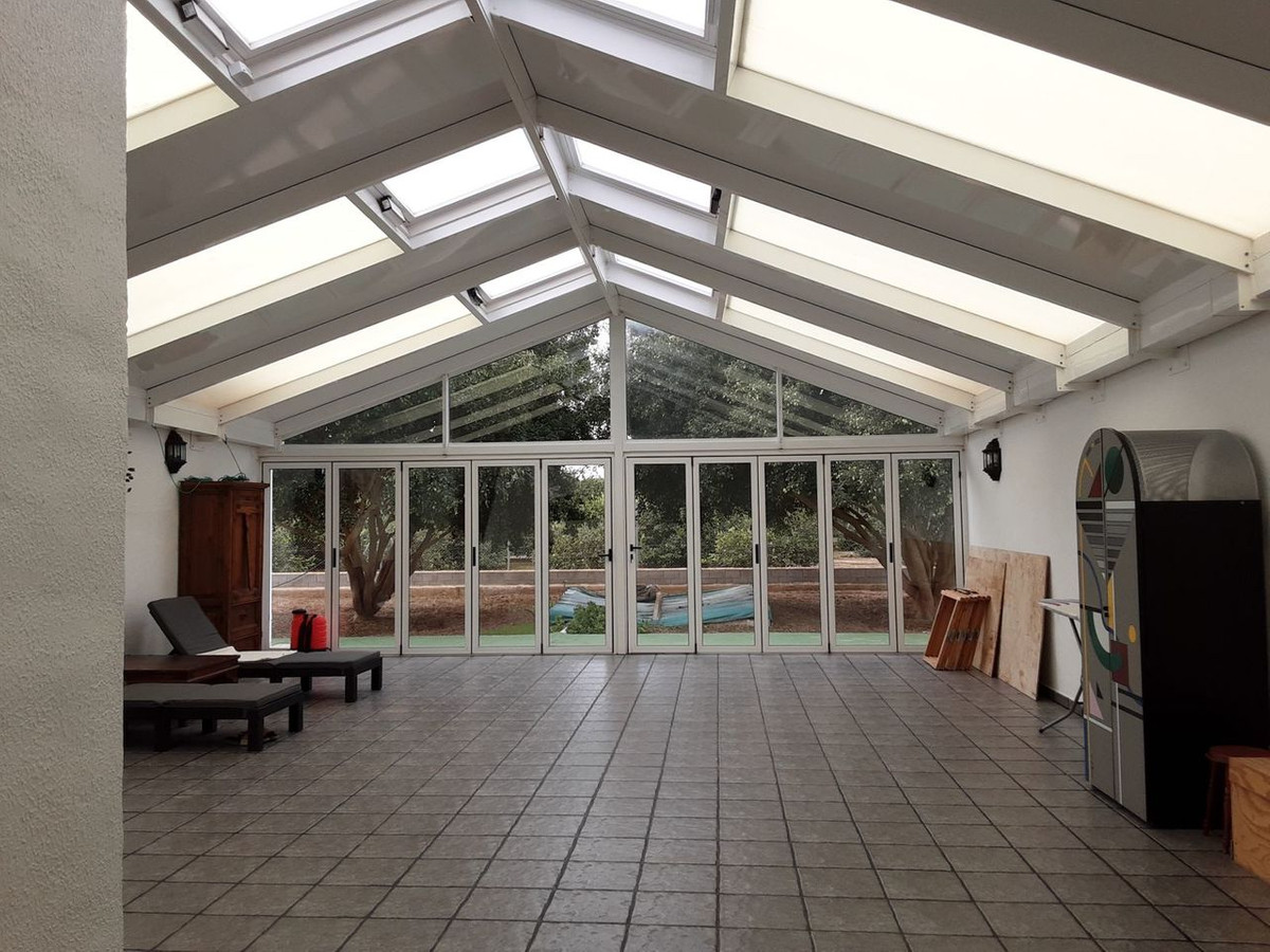 For sale - 6 Bedroom 3 Bathroom House - Detached Villa in San Miguel de Salinas - San Miguel de Salinas Centro  - Alicante