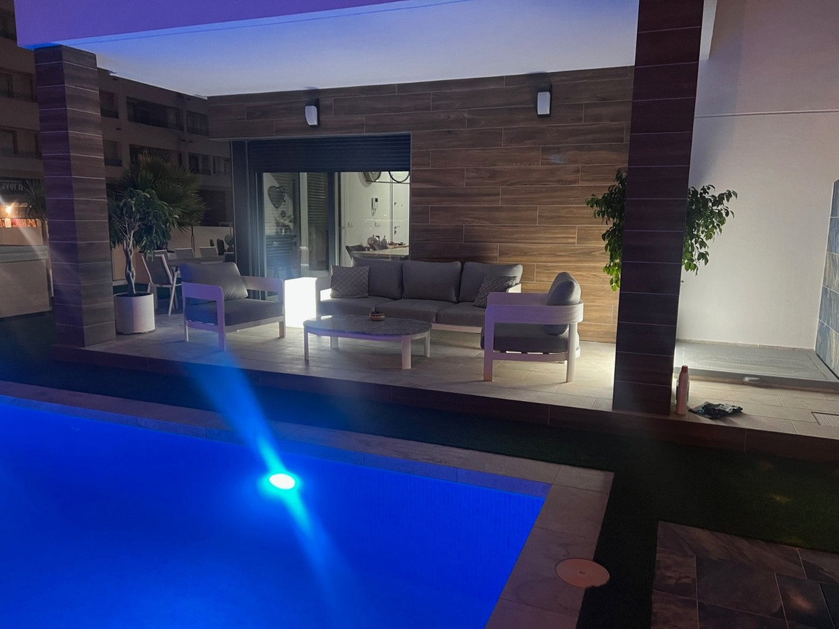 For sale - 3 Bedroom 3 Bathroom House - Detached Villa in Los Montesinos - Los Montesinos Centro  - Alicante