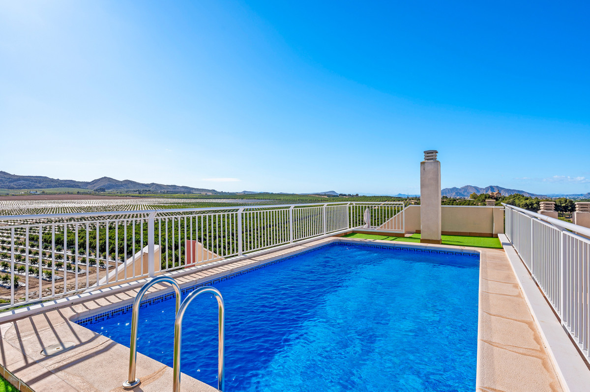 For sale - 2 Bedroom 1 Bathroom Apartment - Top Floor Apartment in Algorfa - Algorfa Centro  - Alicante