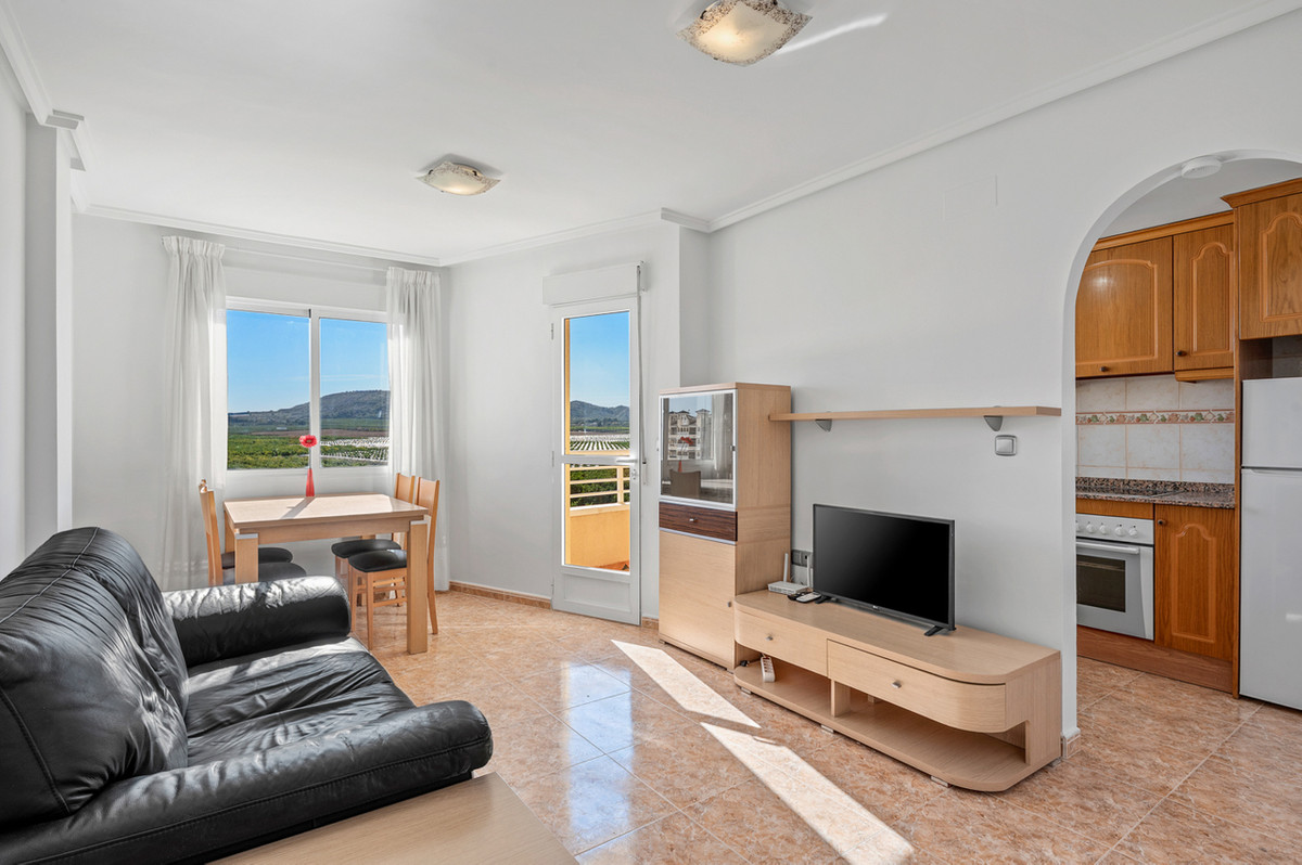 For sale - 2 Bedroom 1 Bathroom Apartment - Top Floor Apartment in Algorfa - Algorfa Centro  - Alicante