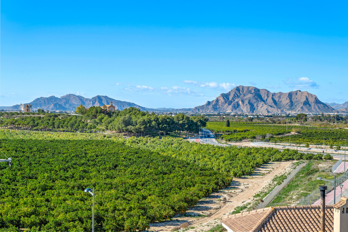 For sale - 2 Bedroom 1 Bathroom Apartment - Top Floor Apartment in Algorfa - Algorfa Centro  - Alicante