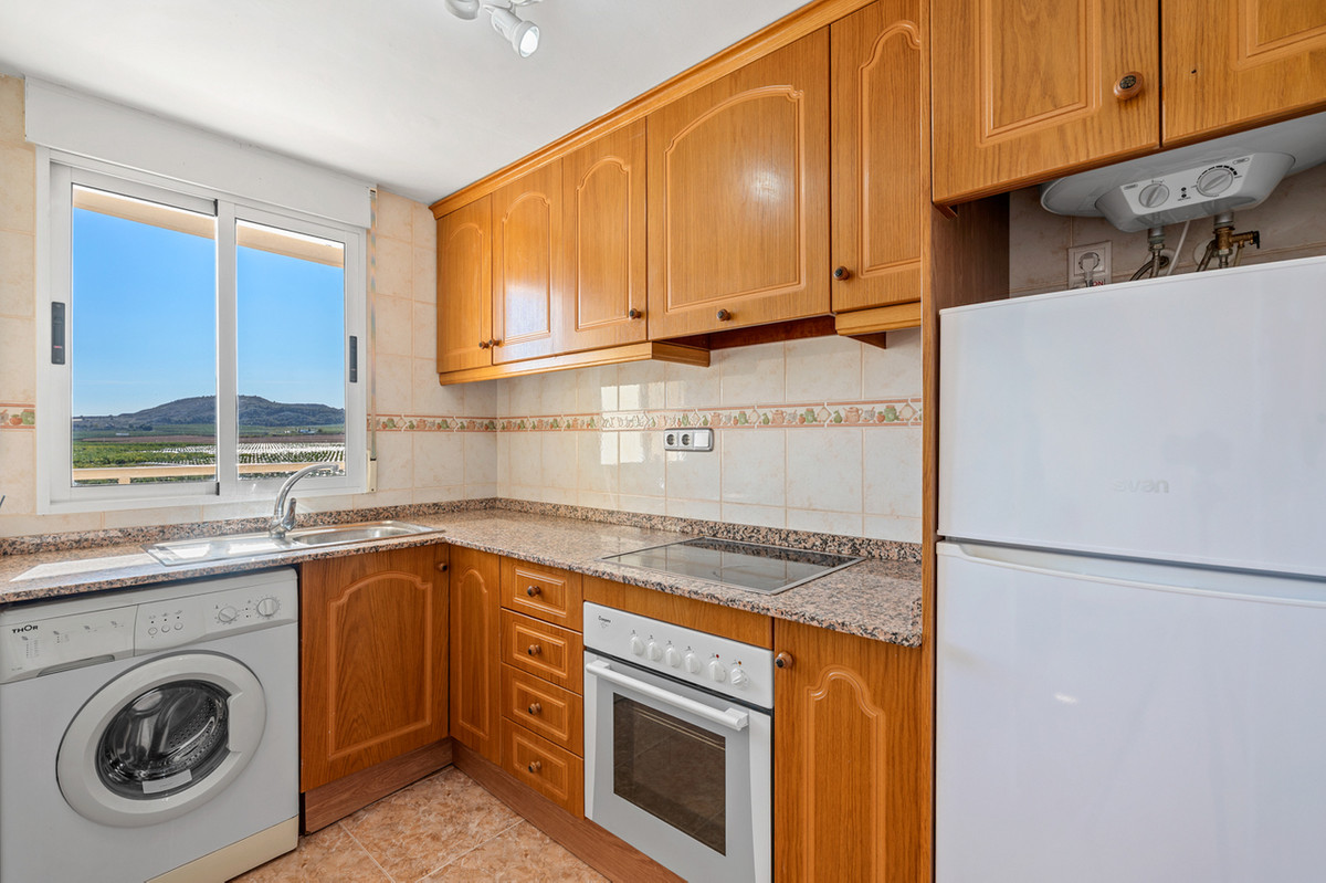 For sale - 2 Bedroom 1 Bathroom Apartment - Top Floor Apartment in Algorfa - Algorfa Centro  - Alicante