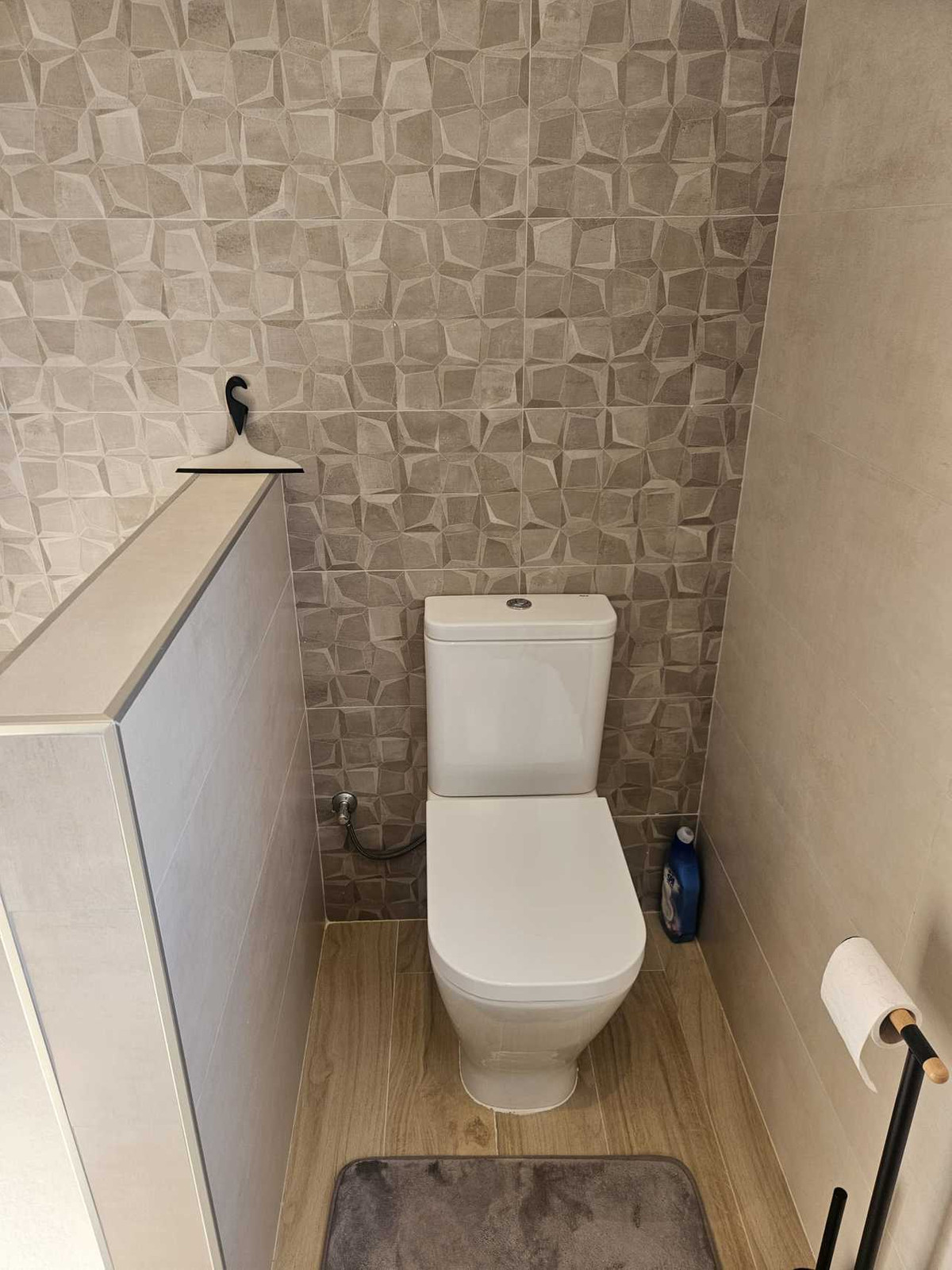 For sale - 4 Bedroom 2 Bathroom House - Detached Villa in Torrevieja - Torrevieja Centro  - Alicante