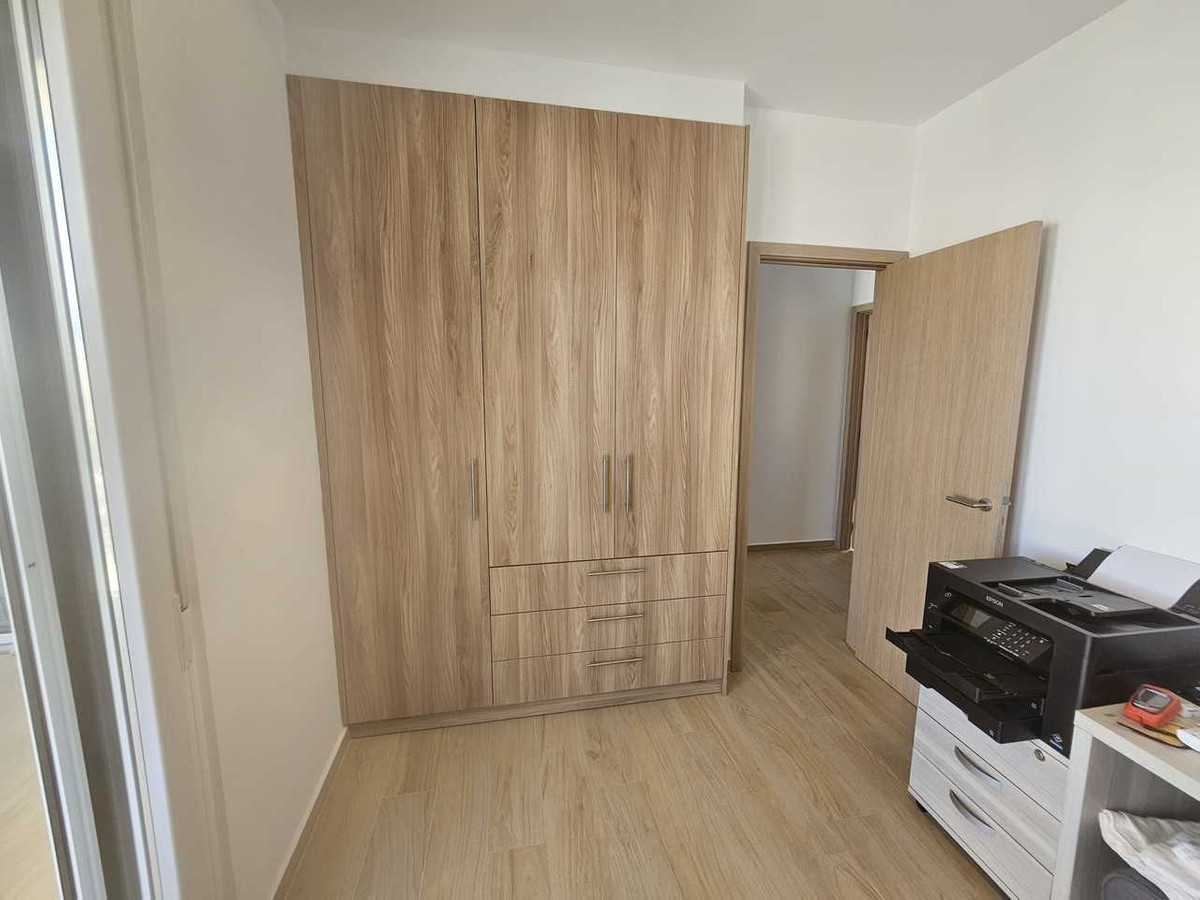 For sale - 4 Bedroom 2 Bathroom House - Detached Villa in Torrevieja - Torrevieja Centro  - Alicante