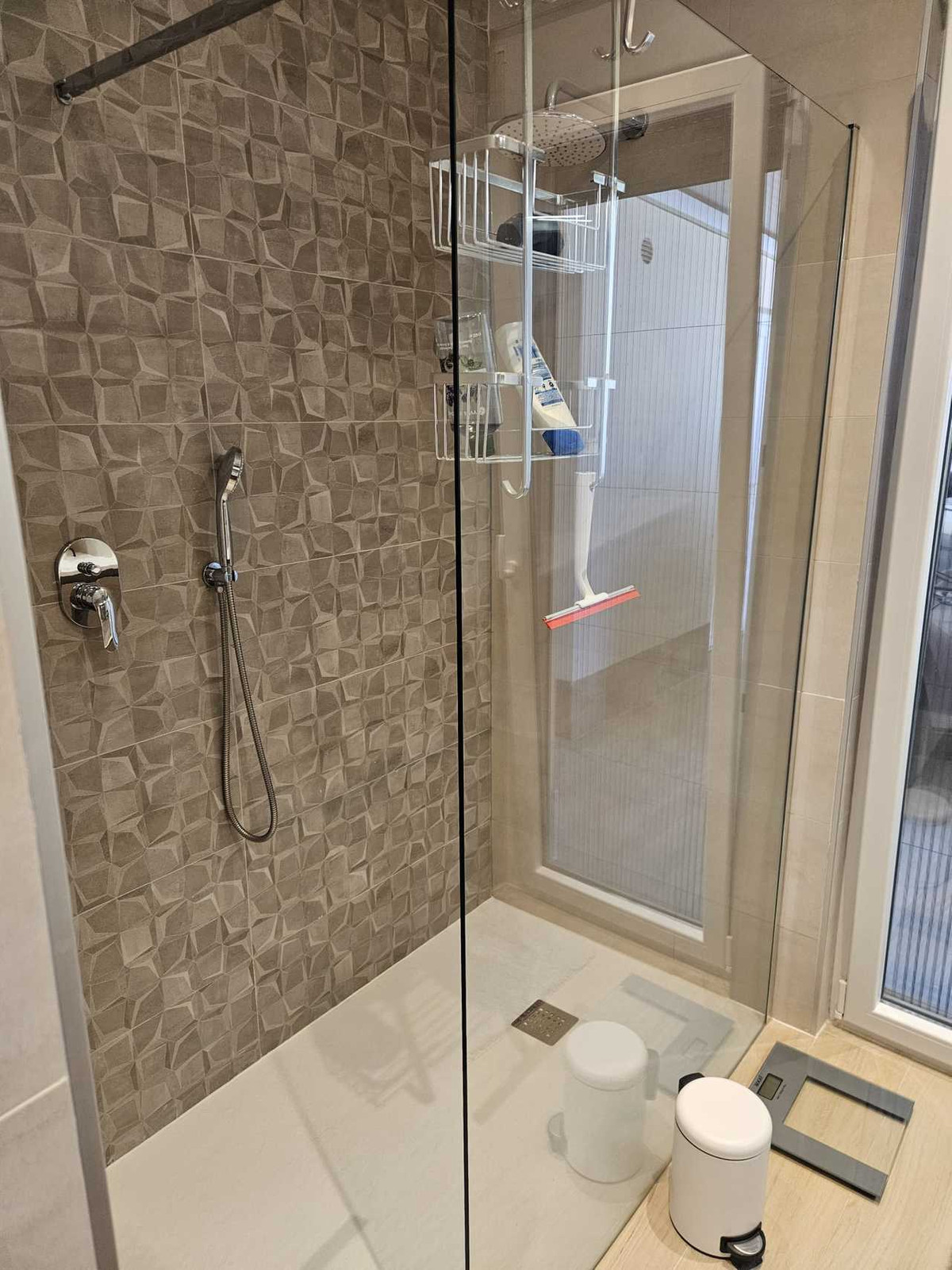 For sale - 4 Bedroom 2 Bathroom House - Detached Villa in Torrevieja - Torrevieja Centro  - Alicante