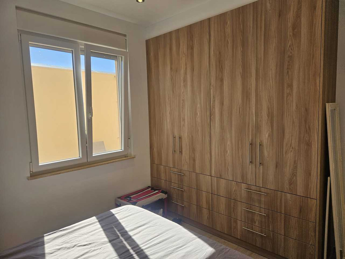 For sale - 4 Bedroom 2 Bathroom House - Detached Villa in Torrevieja - Torrevieja Centro  - Alicante