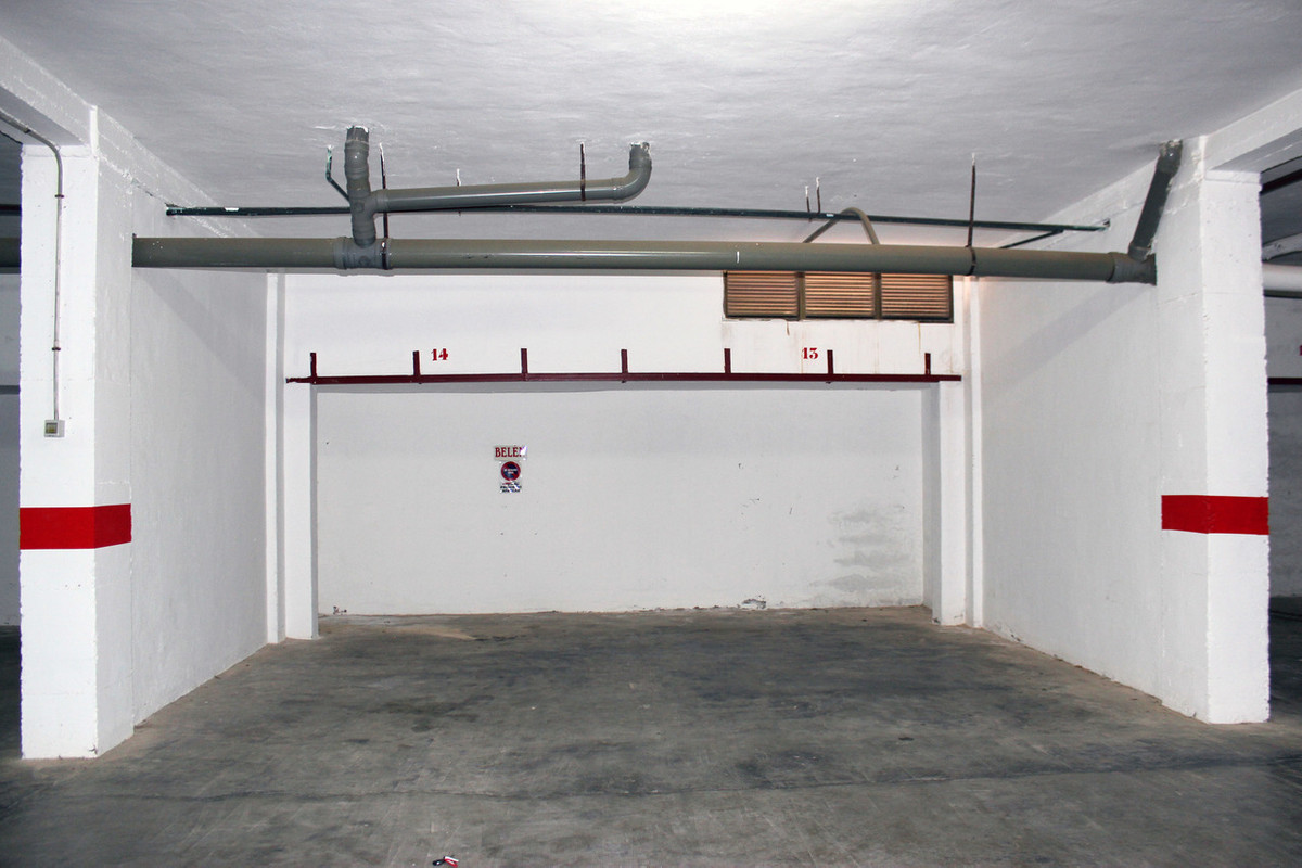 For sale - 3 Bedroom 2 Bathroom Apartment - Middle Floor Apartment in Orihuela - Mil Palmeras  - Alicante