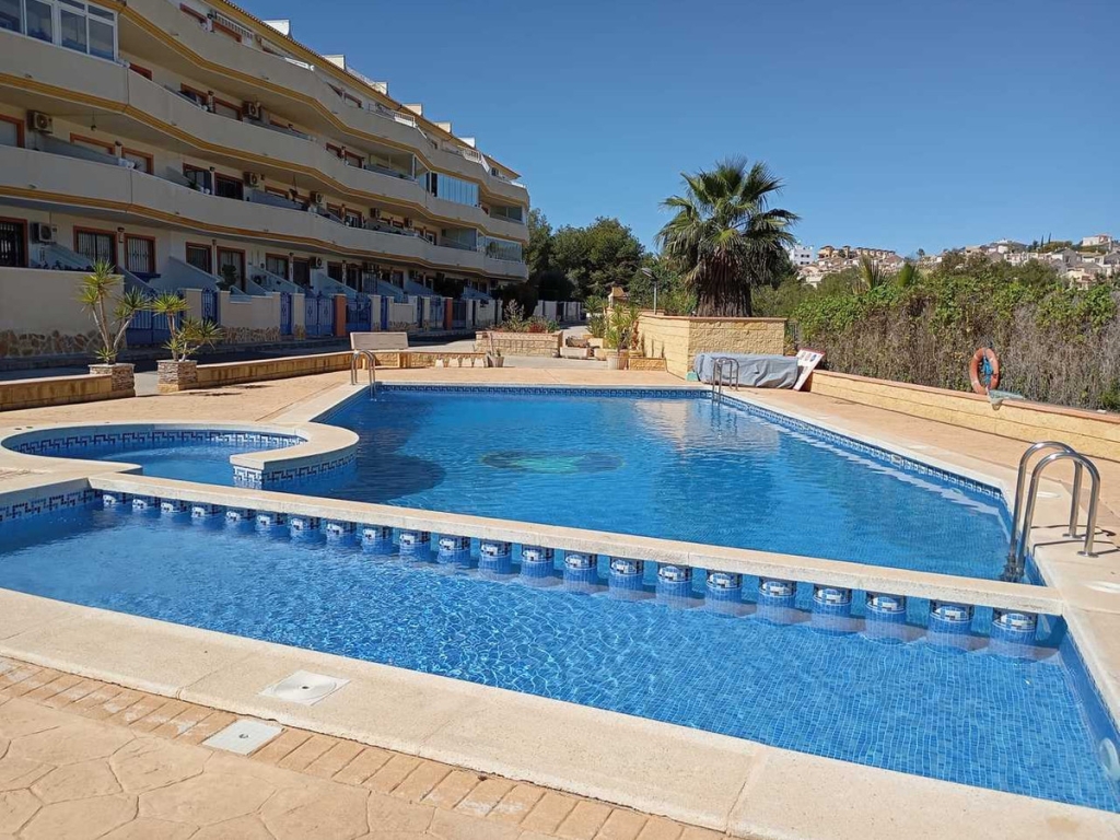 2 Bedroom 1 Bathroom Apartment - Middle Floor Apartment in Orihuela