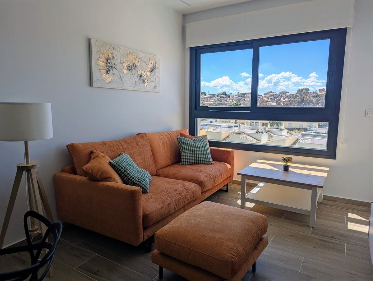 For sale - 2 Bedroom 2 Bathroom Penthouse in Villamartin - Villamartin  - Alicante