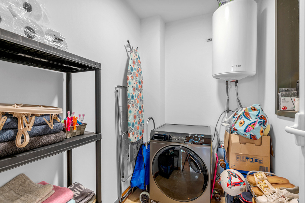 For sale - 2 Bedroom 1 Bathroom Ground Floor Apartment in Villamartin - Campoamor  - Alicante