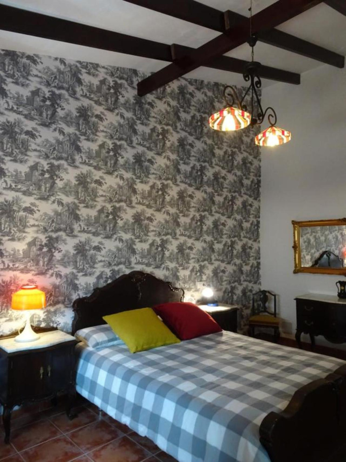 For sale - 9 Bedroom 7 Bathroom House - Detached Villa in Orihuela - Cabo Roig  - Alicante