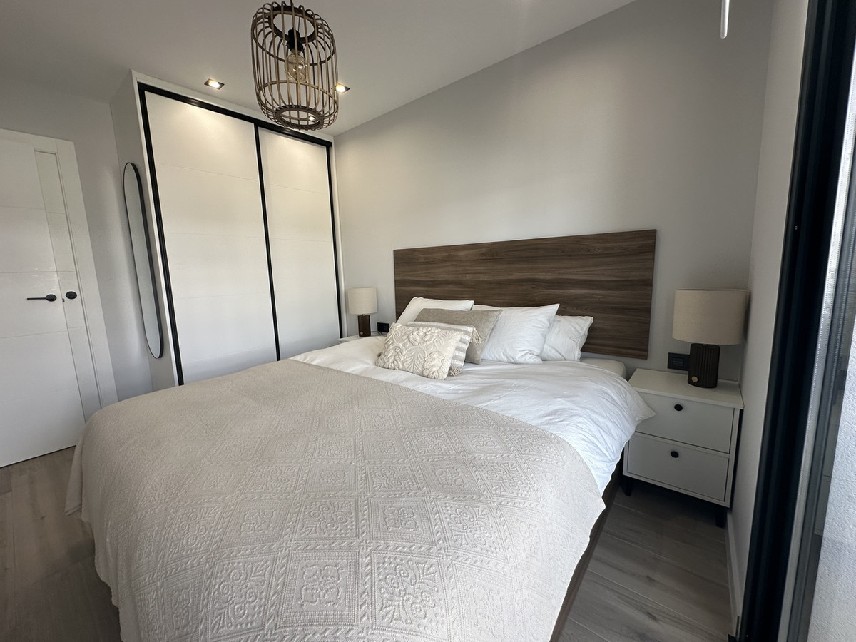 For sale - 3 Bedroom 2 Bathroom Apartment - Ground Floor Apartment in Orihuela - Punta Prima  - Alicante