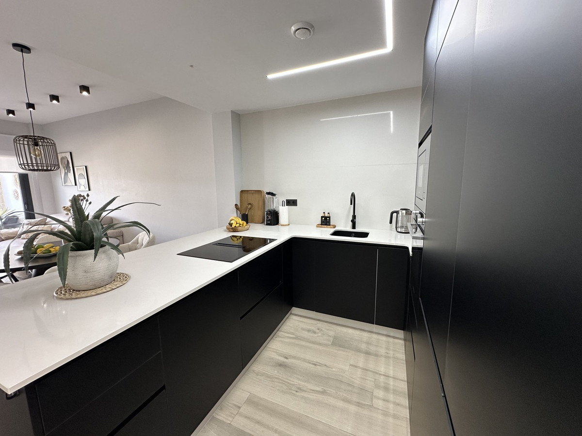 For sale - 3 Bedroom 2 Bathroom Apartment - Ground Floor Apartment in Orihuela - Punta Prima  - Alicante