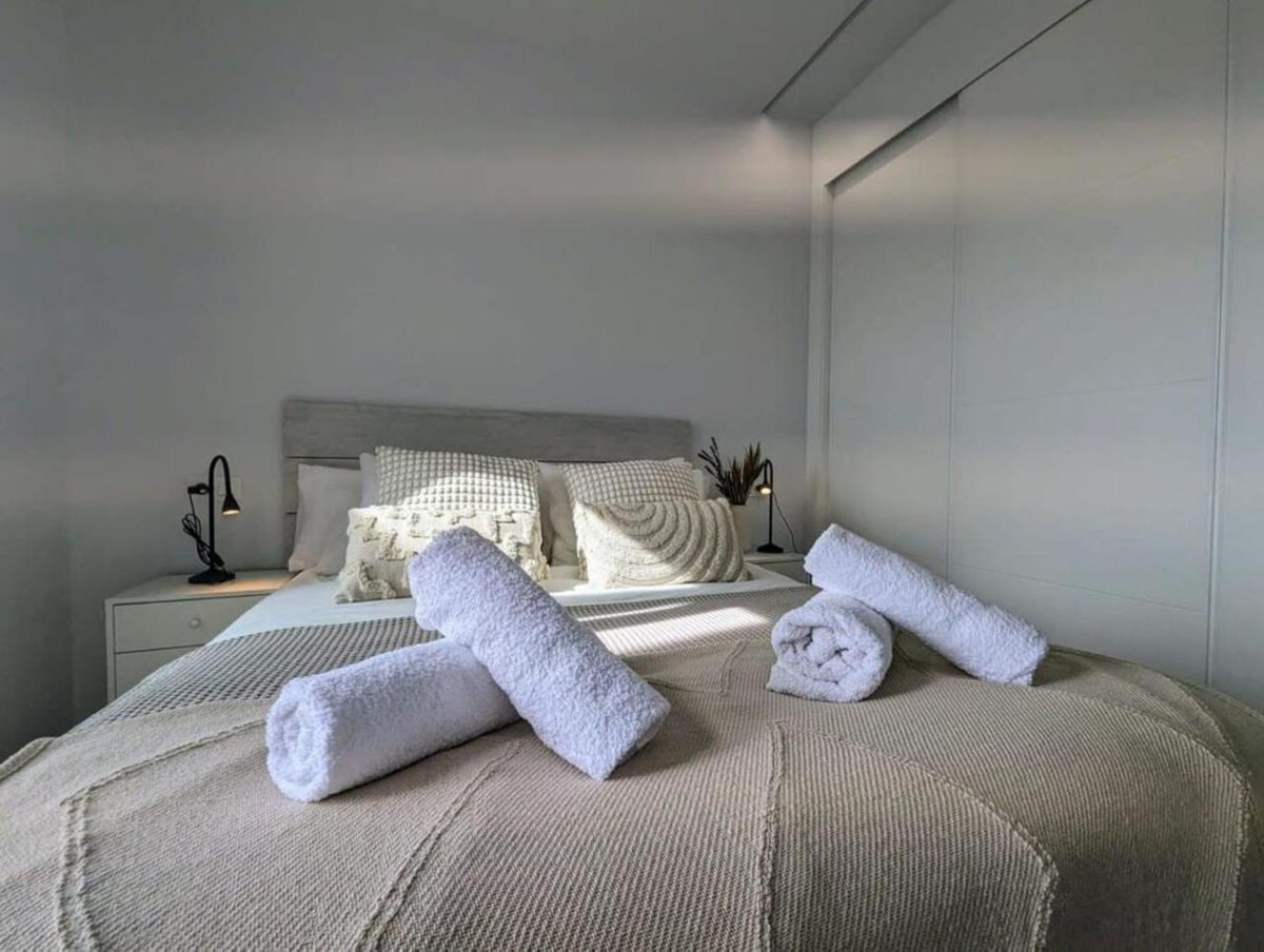 For sale - 2 Bedroom 2 Bathroom Apartment - Penthouse in Orihuela - Villamartin  - Alicante