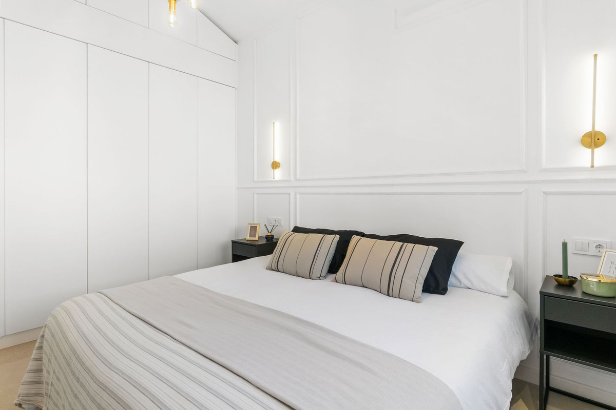 For sale - 3 Bedroom 2 Bathroom House - Detached Villa in Torrevieja - Torrevieja Centro  - Alicante