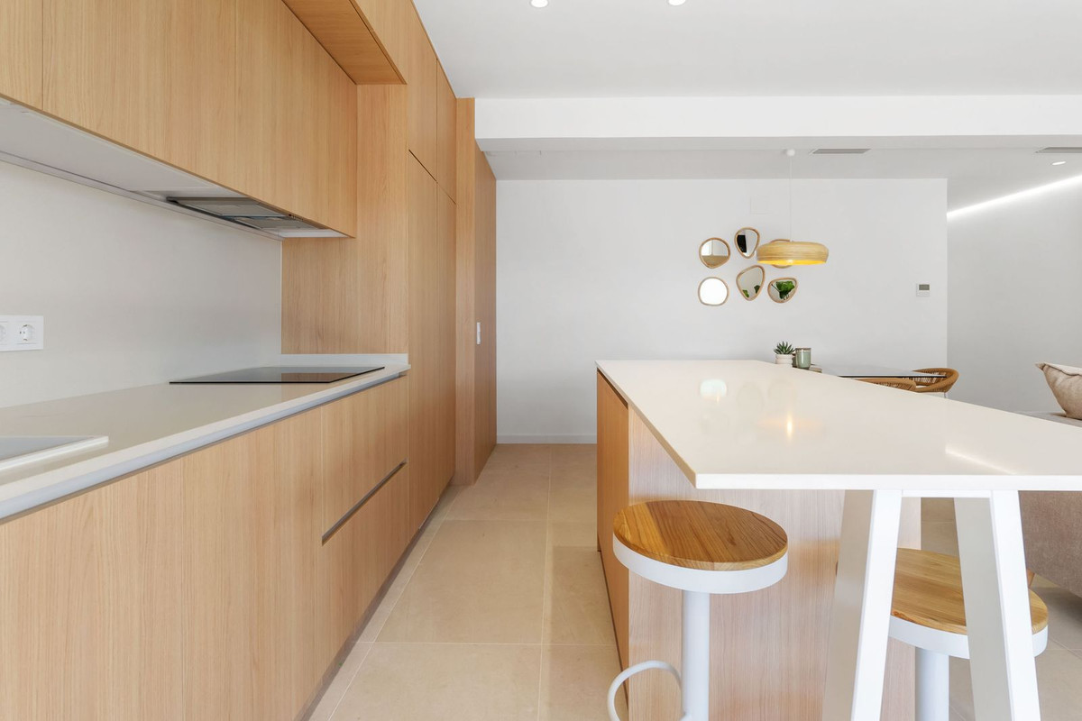 For sale - 3 Bedroom 2 Bathroom House - Detached Villa in Torrevieja - Torrevieja Centro  - Alicante