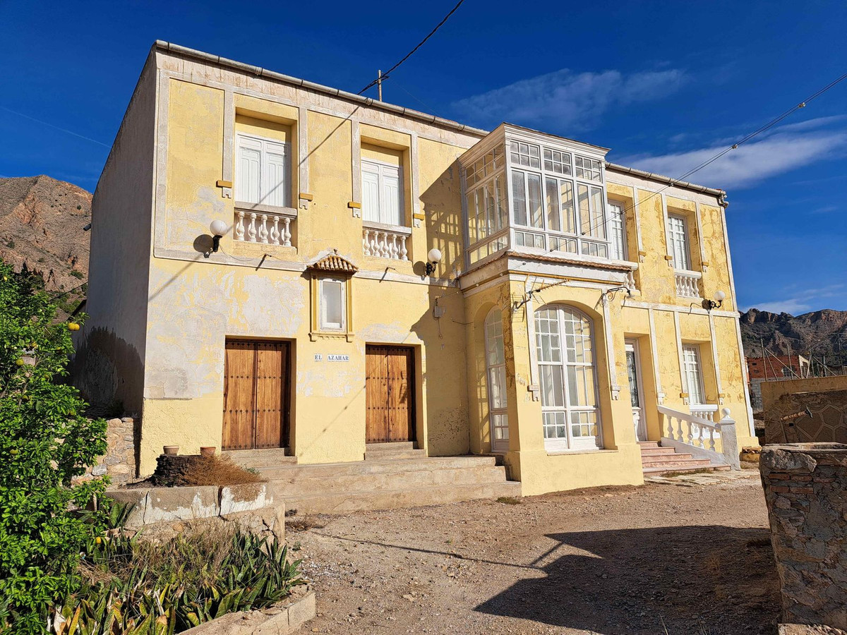For sale - 7 Bedroom 2 Bathroom House - Finca - Cortijo in Orihuela - Orihuela Centro  - Alicante