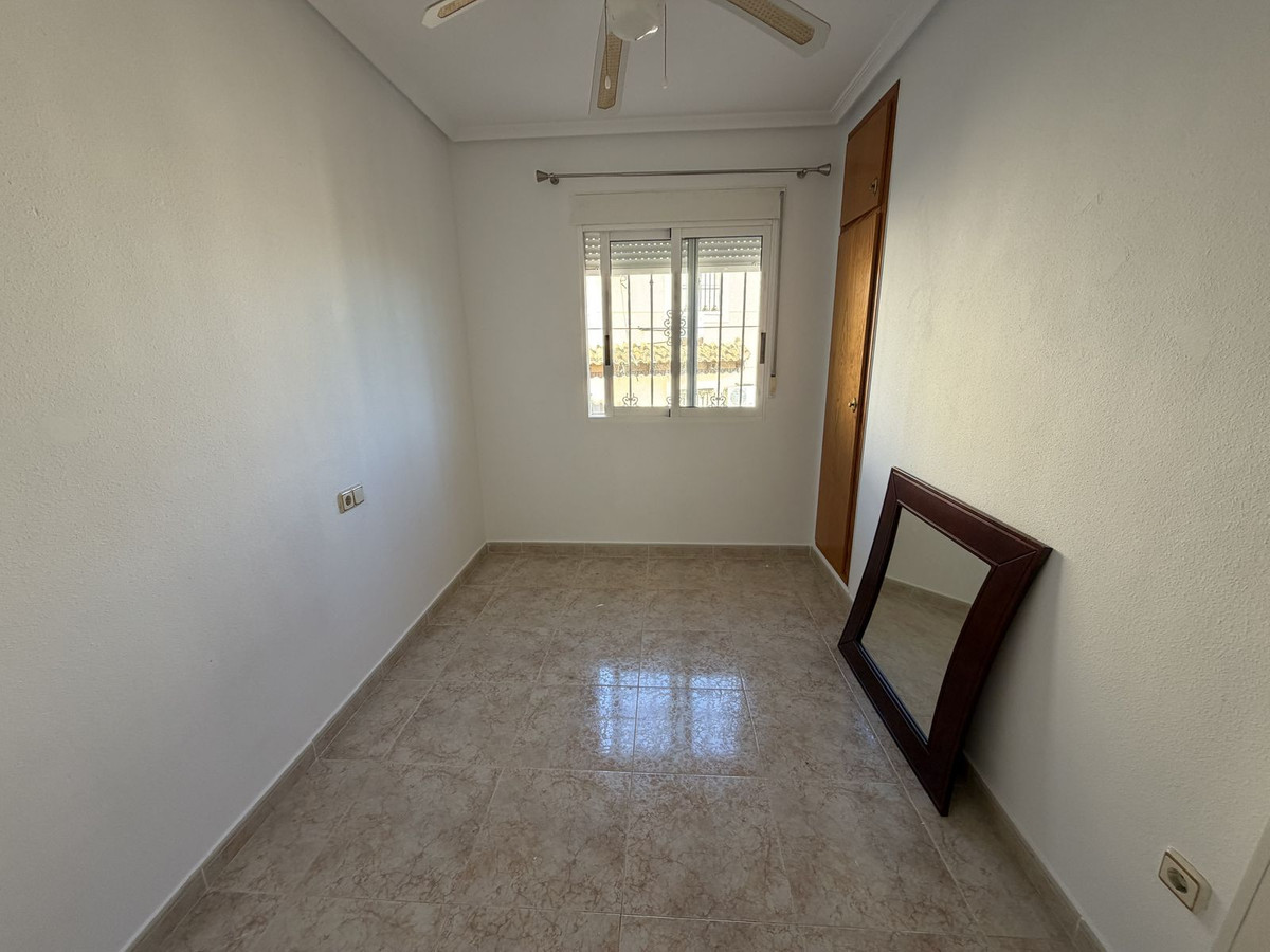For sale - 3 Bedroom 2 Bathroom House - Semi-Detached House in Orihuela - Orihuela Costa  - Alicante
