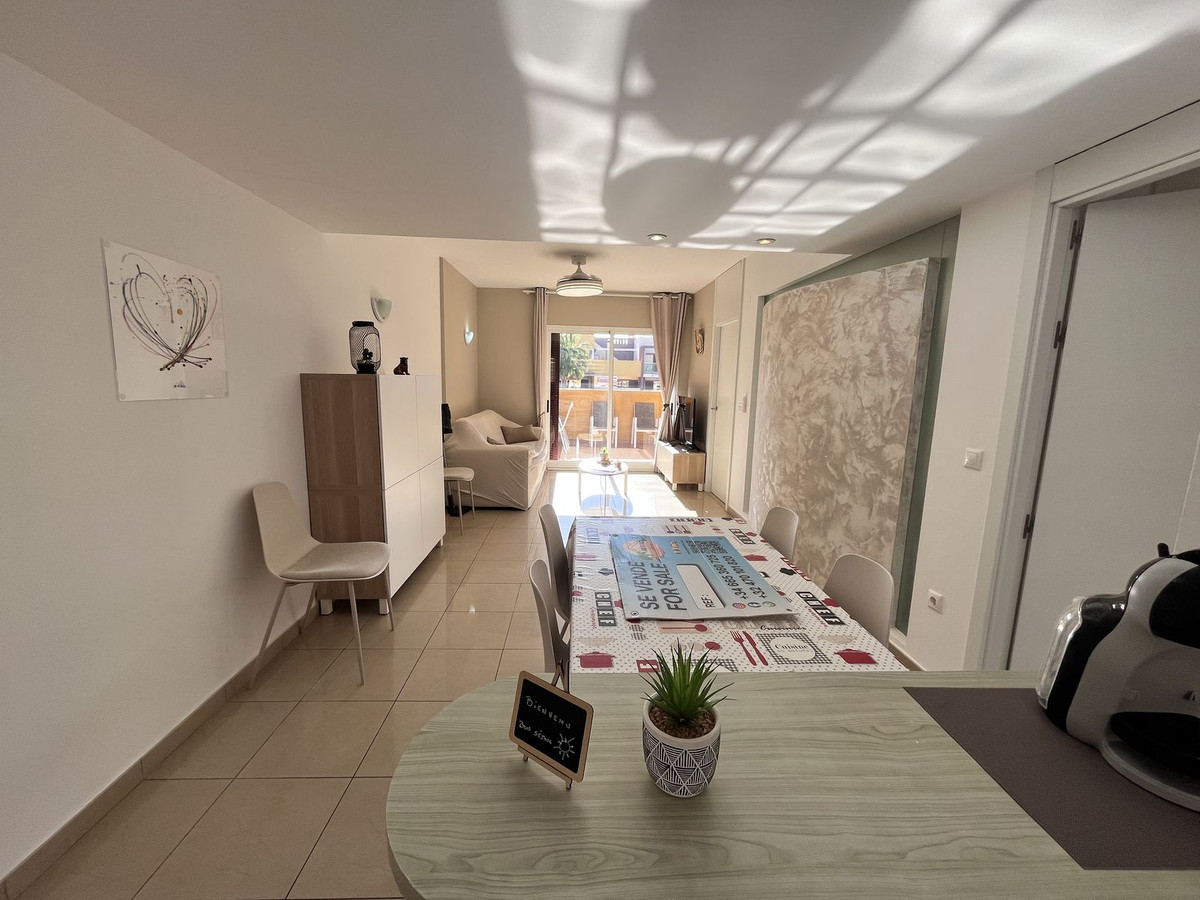 For sale - 2 Bedroom 1 Bathroom Apartment - Middle Floor Apartment in Orihuela - Orihuela Costa  - Alicante