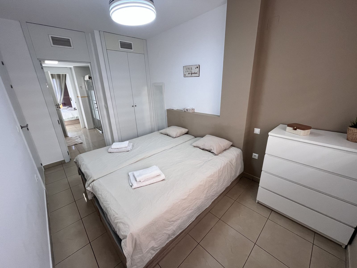 For sale - 2 Bedroom 1 Bathroom Apartment - Middle Floor Apartment in Orihuela - Orihuela Costa  - Alicante