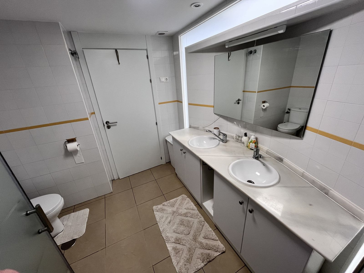 For sale - 2 Bedroom 1 Bathroom Apartment - Middle Floor Apartment in Orihuela - Orihuela Costa  - Alicante