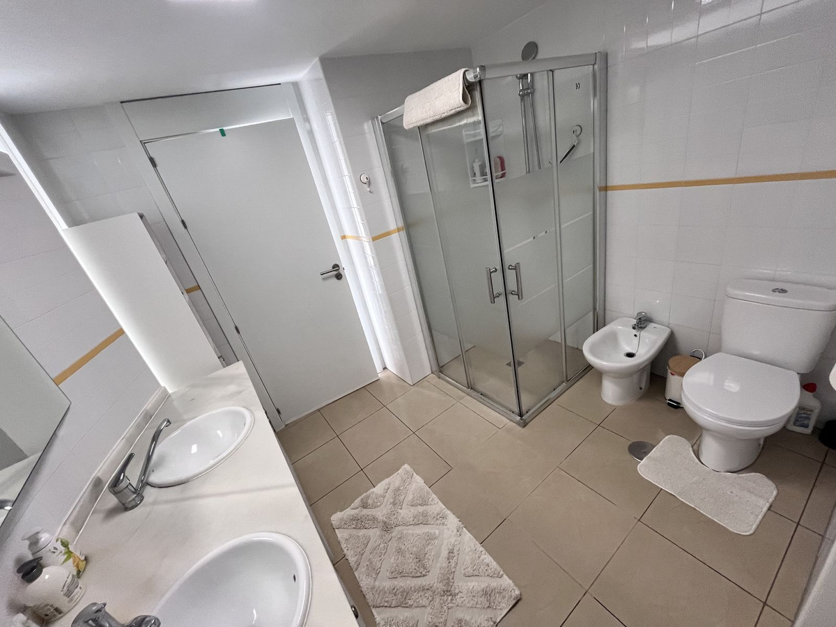 For sale - 2 Bedroom 1 Bathroom Apartment - Middle Floor Apartment in Orihuela - Orihuela Costa  - Alicante