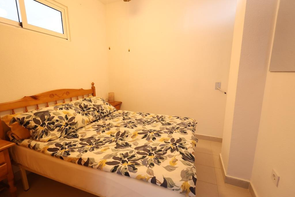 For sale - 1 Bedroom 1 Bathroom Apartment - Middle Floor Apartment in Torrevieja - Torrevieja Centro  - Alicante