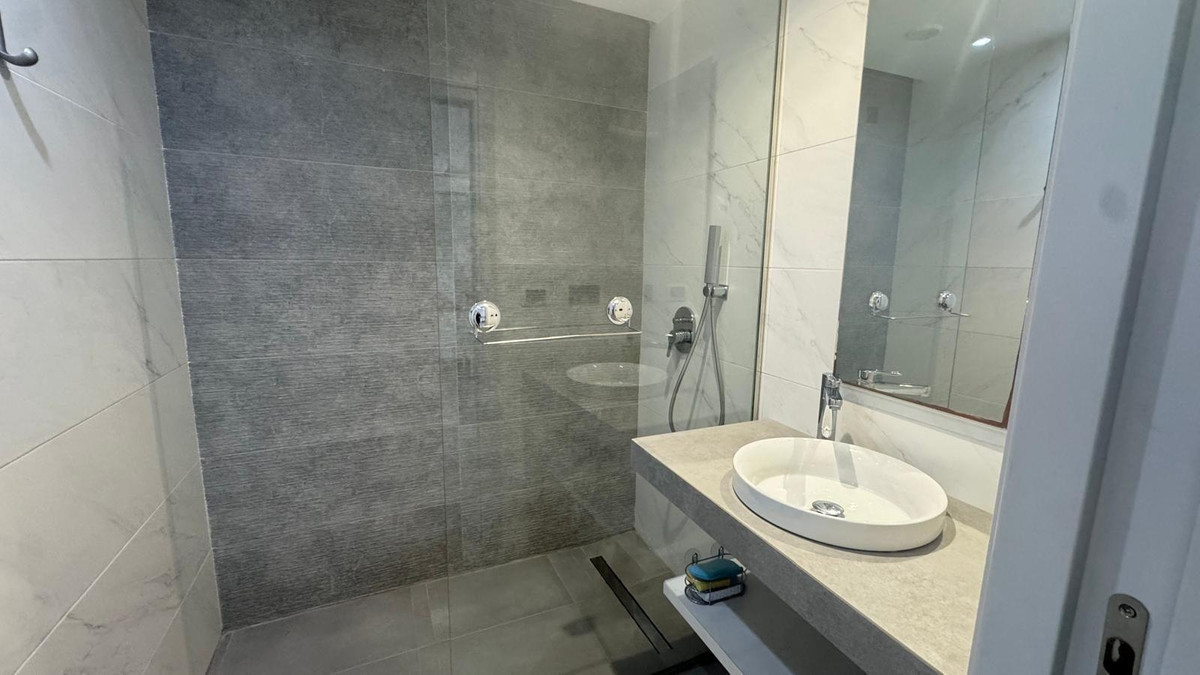 For sale - 2 Bedroom 2 Bathroom Apartment - Penthouse in Orihuela - Punta Prima  - Alicante